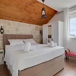 Villa Josip & Mia By Interhome *