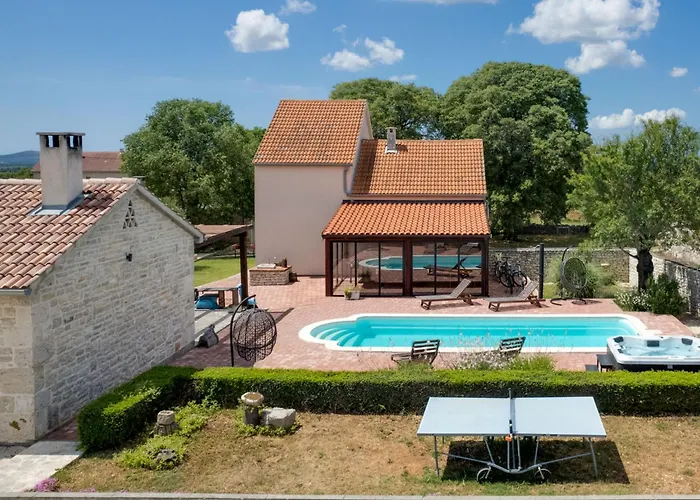 Josip & Mia By Interhome * Gornji Zemunik