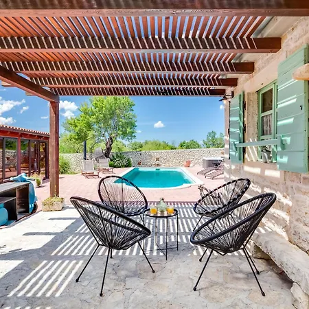 Villa Josip & Mia By Interhome