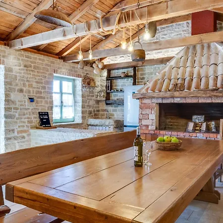 Josip & Mia By Interhome Villa